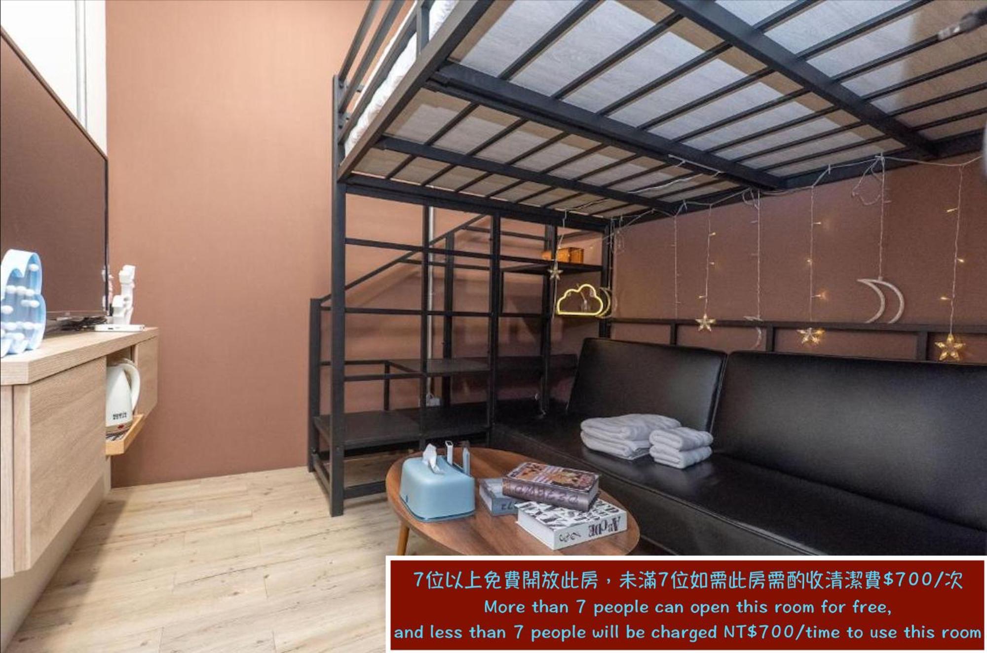 Chief Homestay Tainan Esterno foto